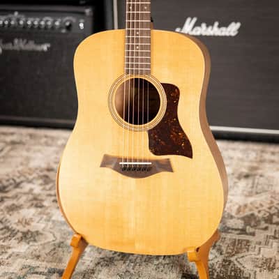 Taylor Academy 10e Dreadnought Acoustic/Electric Guitar with Gig Bag image 3