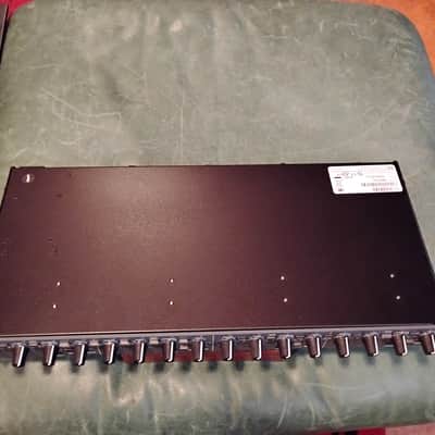 dbx 1074 Quad Gate 2010s - Black image 4