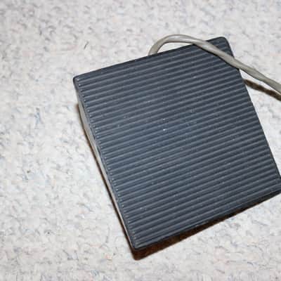 Vintage Original 1960s Ampeg One Button Footswitch image 5