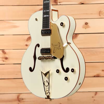 Gretsch G6136-55 Vintage Select Edition '55 Falcon - White Lacquer - JT23083176 - PLEK'd image 3