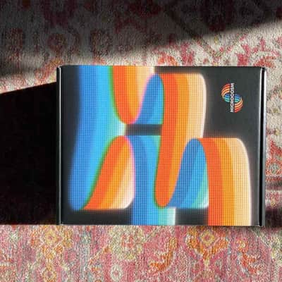 NEW Hologram Electronics Microcosm (10th Anniversary Limited Edition) w/ 9 Months Warranty – Unused, Boxed image 3