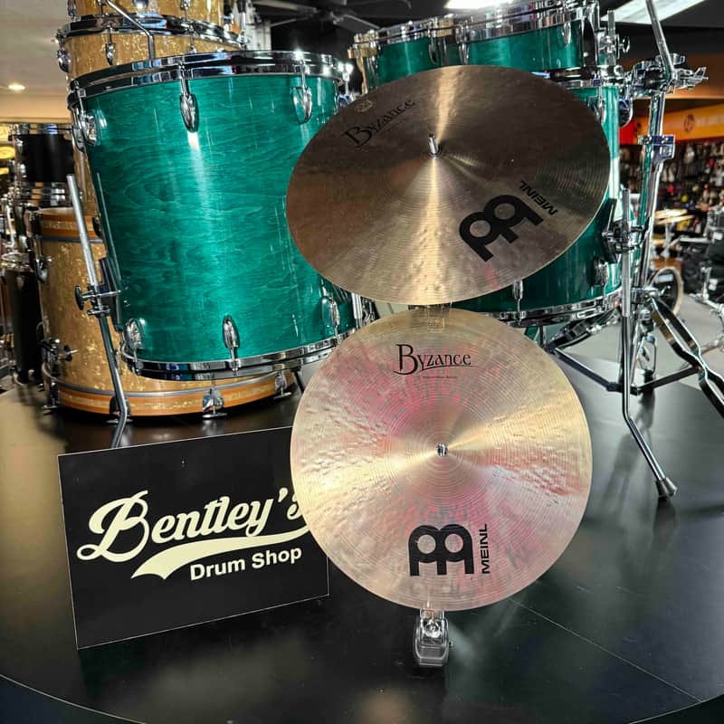 Meinl Byzance Traditional 14" Medium Hi-Hat Pair - 1210g/1402g (Bag Avedis Floor) image 1