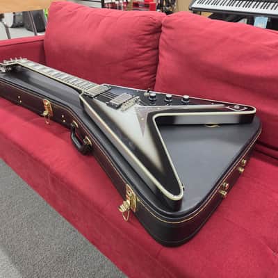 Epiphone Brent Hinds Signature Flying V Custom with Case - Silver Burst image 8