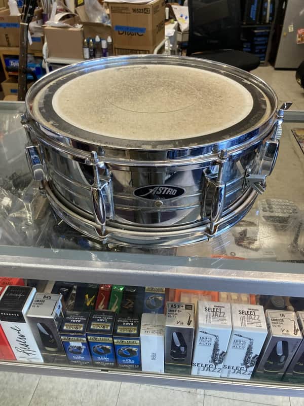 Consignment 1960s Astro MIJ Chrome over Steel Snare Drum - 14x5.5" (De La Cruz, B.) image 1