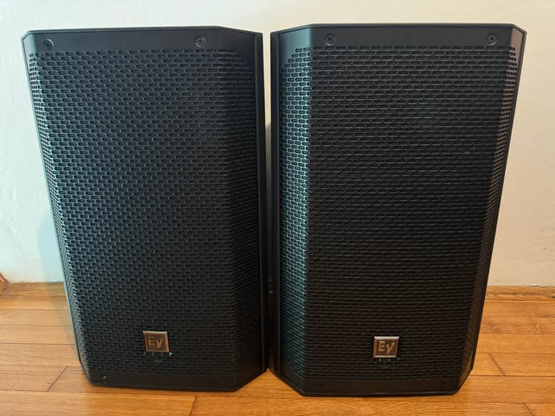 Electro-Voice ELX200-10SP 1200-Watt 10" Powered Fullrange Speaker - OVP image 1
