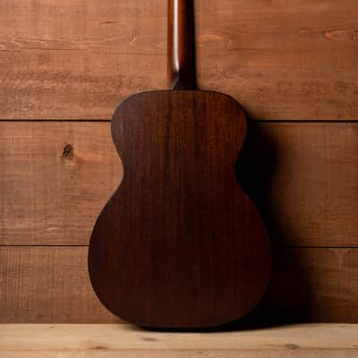 Bourgeois PSCB-OM-S (Satin Finish) OM Country Boy/PS-S (Professional Series) Solid Sitka Spruce Top, Solid Mahogany back and sides. 2025 image 3