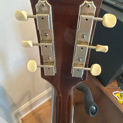 Gibson J-45 1959 retopped late 60s image 4