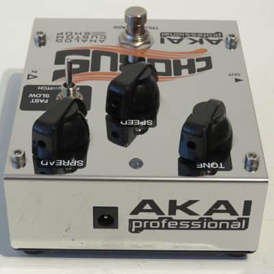 Akai Professional Analog Custom Shop Chorus Guitar Effects Pedal - Mint image 4