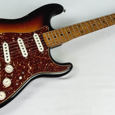 Fender Custom Shop Vintage Custom 56 Strat 3TSB Relic - 3 Tone Sunburst image 2