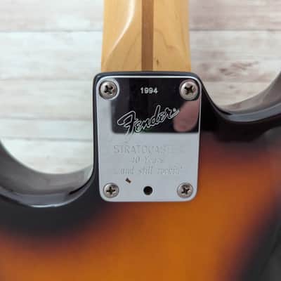 Used Fender 40th Anniversary American Standard Stratocaster image 15