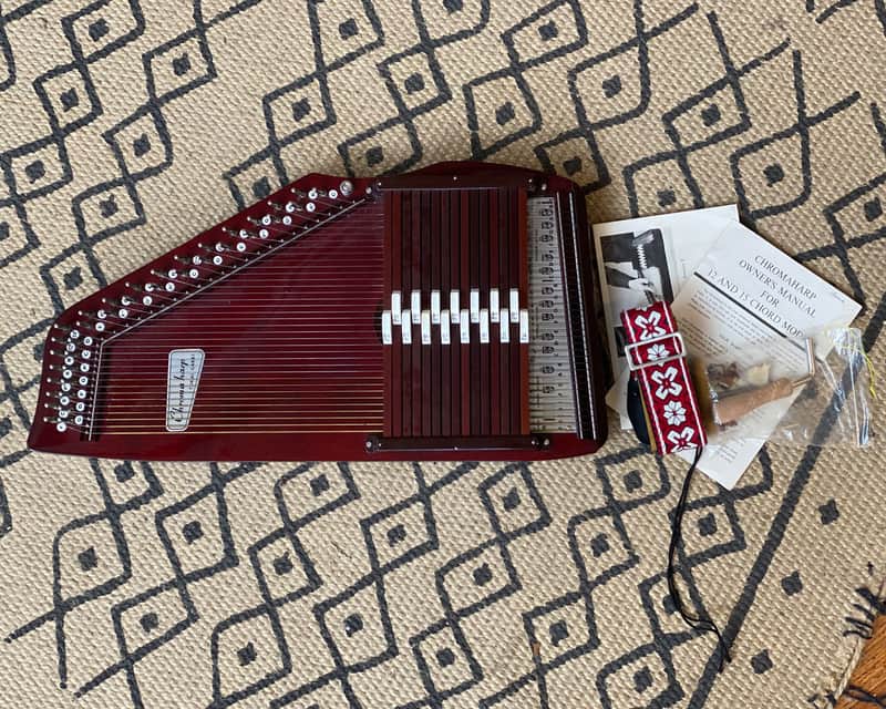 Tokai Gakki Chroma Harp Autoharp | Reverb