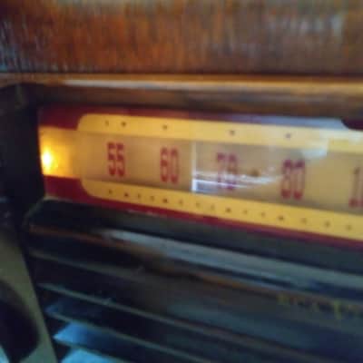 Vintage RCA Victor Victrola Model 65U Tube Radio & Phonograph Combo image 18