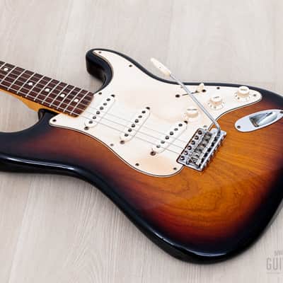 2007 Fender American Vintage ’70s Stratocaster Sunburst, w/ Hangtags, Case image 10