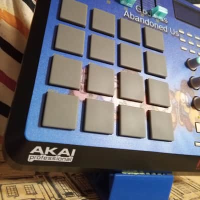 Akai MPD26 w/ Fat Pads custom skin & 3D printed faders image 4