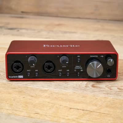 Focusrite Scarlett 2i2 (3rd Gen) USB Audio Interface Studio Recording U287681 imagen 4