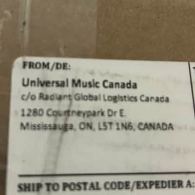 Ariana Grande – “Petal” Vinyl – Canada Only – Limited Edition –Made in Mexico- Factory Sealed. image 13