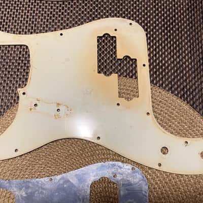 Fender Precision Bass pickguard,Tortoise guard,alu shild 1966-1967 image 8