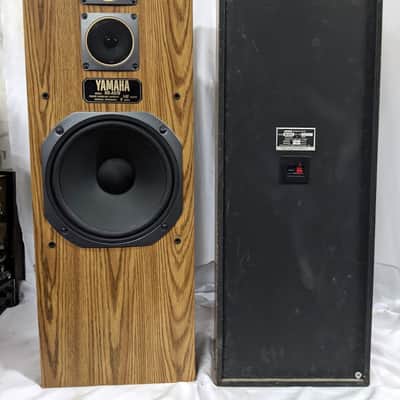 Yamaha NS-A570 3-Way Floor Standing Tower Stereo Speakers image 10