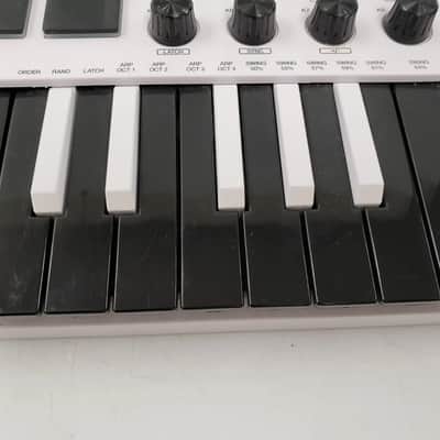Akai MPK Mini image 7