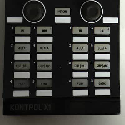TRAKTOR KONTROL X1 MK1 Decks & Effects DJ Controller image 2