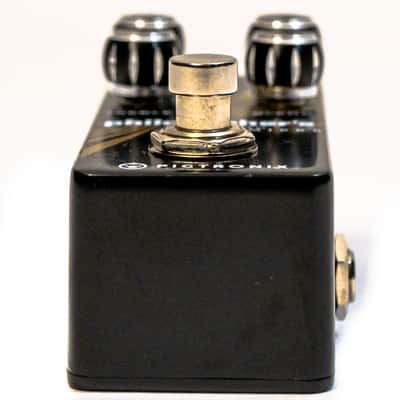 Pigtronix Philosopher's Tone Micro Turn Lead to Gold Guitar Effect Pedal image 6