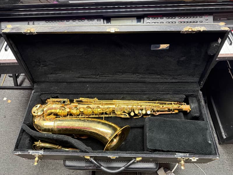 Conn Tenor Saxophone with Hard Shell Case image 1