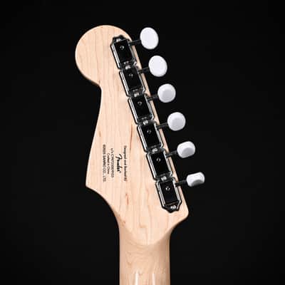 Squier x Hello Kitty Stratocaster Electric Guitar - White 2025 (CYKF25009105) image 8