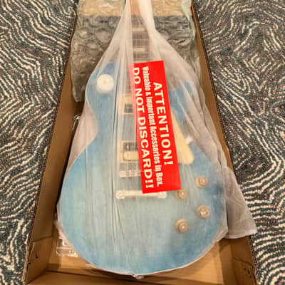 Epiphone Les Paul Traditional Pro IV  - Worn Pacific Blue image 13