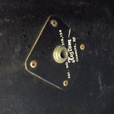 ONE PAIR KUSTOM VINTAGE 302 PA SPEAKER CABINETS TUCK AND ROLL! image 4