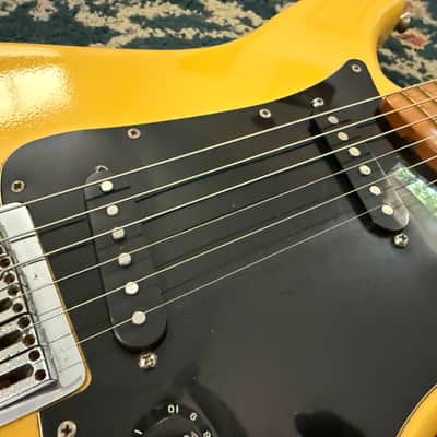 Fender Lead II 1980 - Yellow image 4