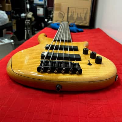 Pedulla Thunderbolt 6-String Electric Bass Made in the USA with Case image 16