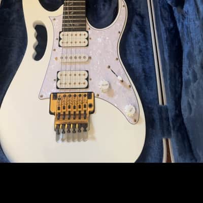 Ibanez JEM-555 WH Steve Vai Signature White | Reverb