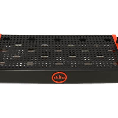 Temple Audio Design SOLO 18 Modular Pedal Board - Temple Red image 4