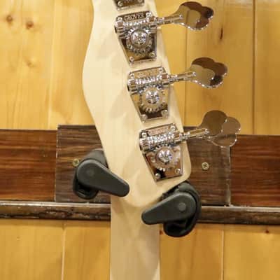 AIO TB4 4 String Telecaster Bass - Tiger Amber w/gig bag image 15