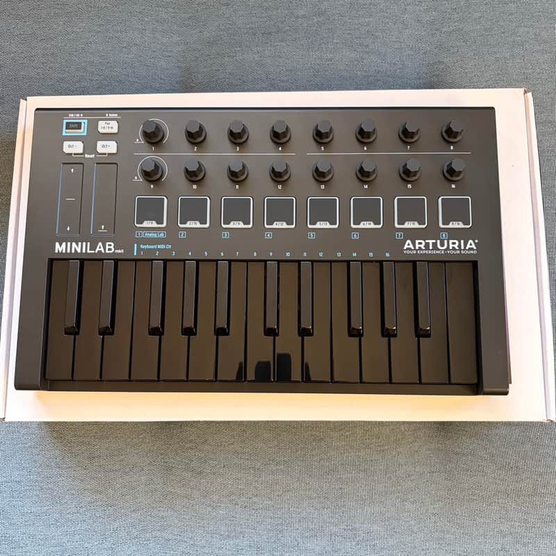 Arturia MiniLab MkII Deep Black Edition 25-Key MIDI Controller 2020 - Deep Black Edition image 1