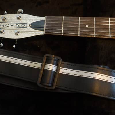 Danelectro 59 NOS+ 60th Anniversary - Silver Metalflake with Danelectro case image 12