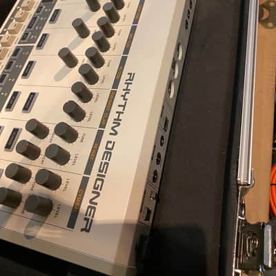 Behringer RD-9 Rhythm Designer (with NICE CASE) image 3