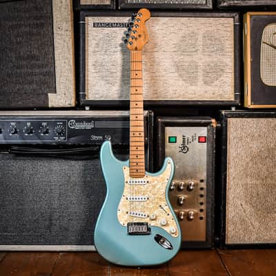 Fender Stratocaster Roadhouse Teal Green Metallic 1997 image 5