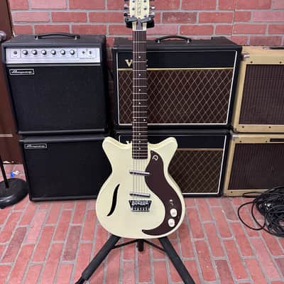Danelectro Vintage 12-String Vintage White image 2