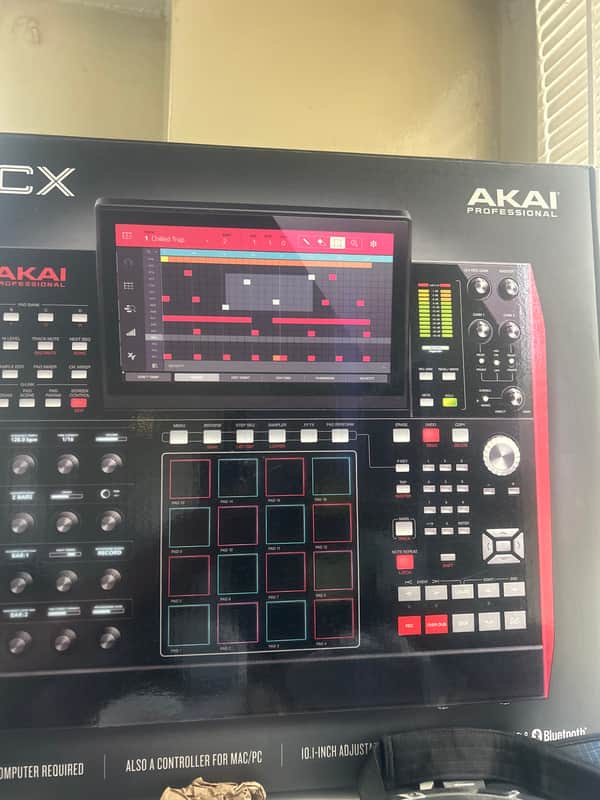 Akai MPC X Standalone Sampler / Sequencer 2017 - Present - Black image 1