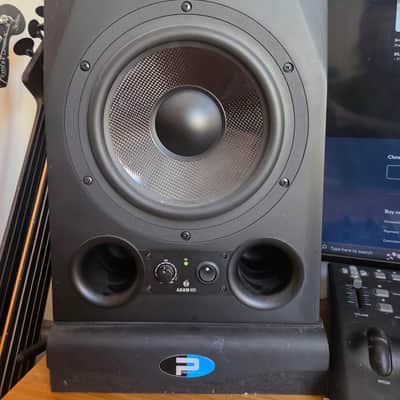 Adam s1x - Gearspace