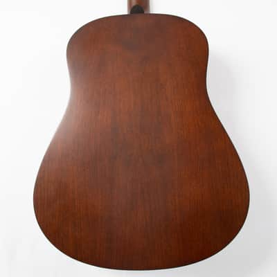 Seagull Guitars S6 Cedar Original Acoustic Guitar - Natural image 9