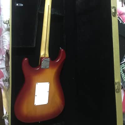 Fender Richie Sambora Signature Cherry Sunburst Japan //// free   many stuffs image 12
