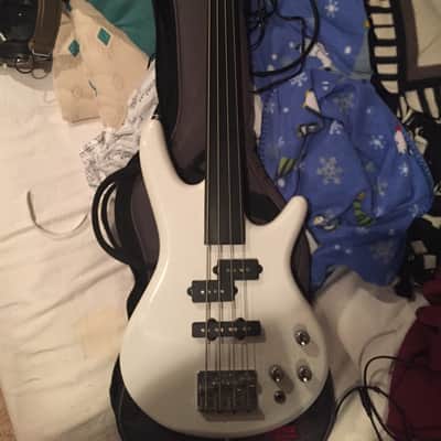 Ibanez Mikro Bass Fretless White image 1