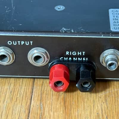 Crown D-40 Dual Channel, Solid State Stereo Power Amplifier, Very Good Condition image 10