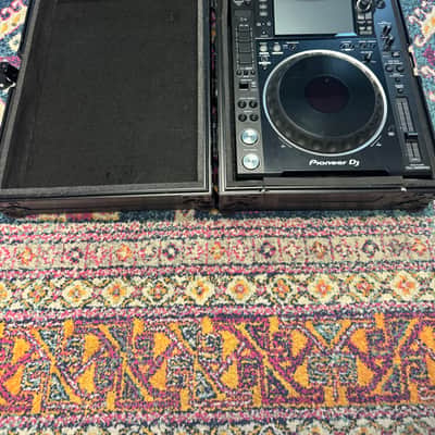 Pioneer CDJ-2000NXS2 Professional Multi Player 2010s - Black image 2