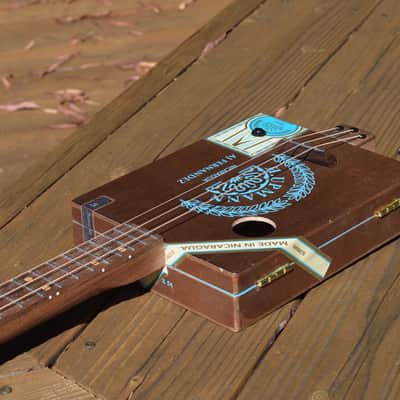 Cigar box guitar, 3-string guitar, cbg image 6