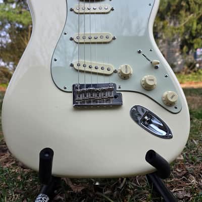 Fender American Professional Stratocaster with Maple Fretboard 2017 - 2019 - Olympic White 💥Upgraded Righteous Sound Pickups HIGH ROAD Set💥 image 7