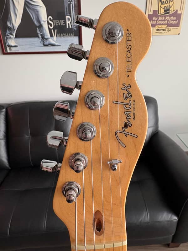 Fender American Series Telecaster with Maple Fretboard