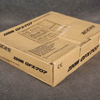 Zoom GFX 707 Multi Effects Pedal - 2nd Hand image 8